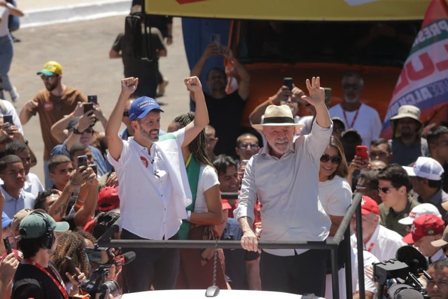Lula recebeu 86 mil votos a mais que Leandro Grass no DF; veja números