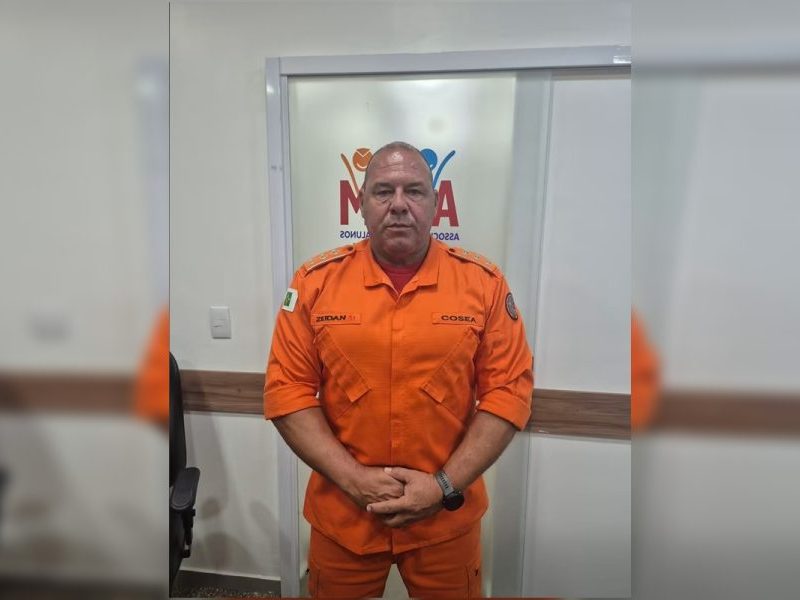 Major dos bombeiros usava trabalhadores de associação em obra particular