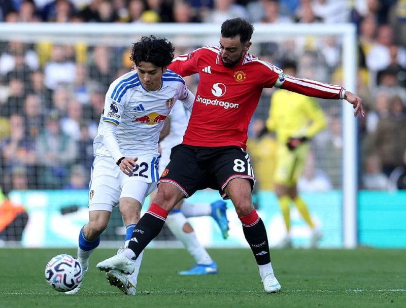 Manchester United empata com Leeds e atinge marca negativa