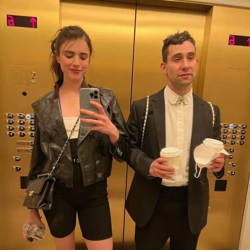 Margaret Qualley e Jack Antonoff: Site revela detalhes sobre divórcio do casal três meses após anunciarem separação Margaret Qualley e Jack Antonoff: Site revela detalhes sobre divórcio do casal três meses após anunciarem separação