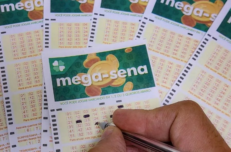 Mega-Sena 3079 acumula, e prêmio vai a R$ 42 milhões. Veja resultado