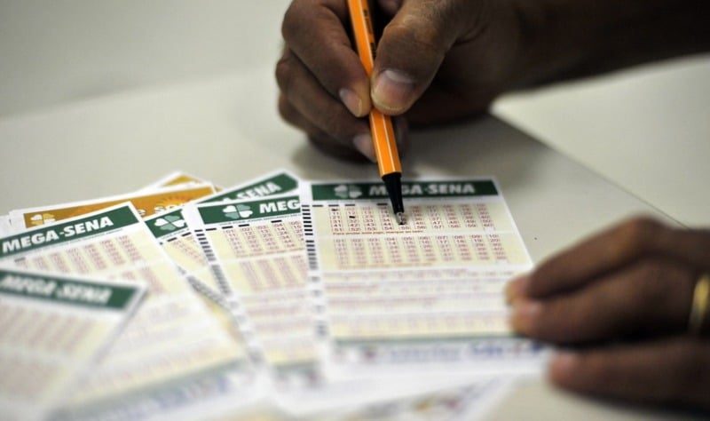 Mega-Sena acumula e prêmio vai a R$ 170 milhões