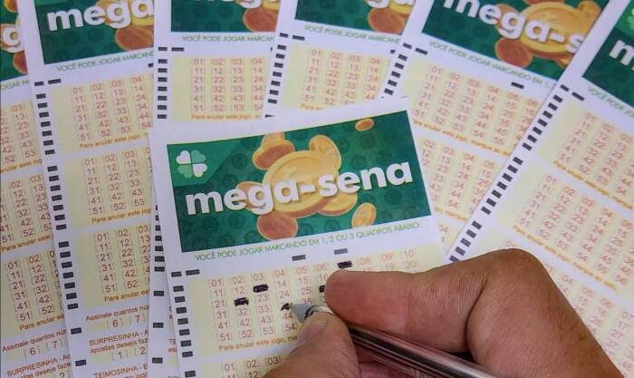 Mega-Sena tem sorteio acumulado nesta quarta com prêmio de R$ 320 milhões