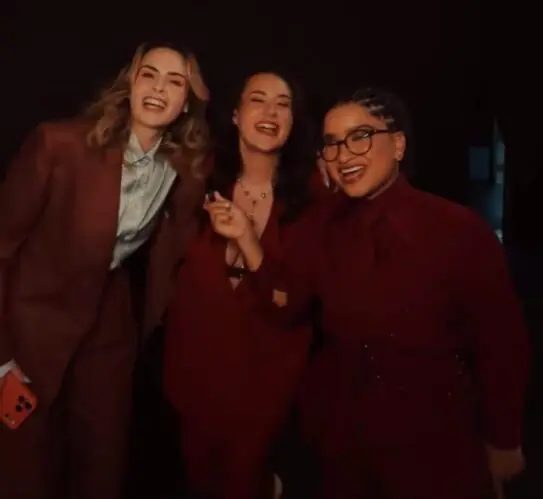 Milena reage a reencontro com Ana Paula Renault na Globo e manda a real: “Foi difícil pra mim” Milena reage a críticas após reencontro com Ana Paula Renault na Globo: ‘Foi difícil’ (Léo Rosario/Globo; Lucas Ramos/Brazil News)