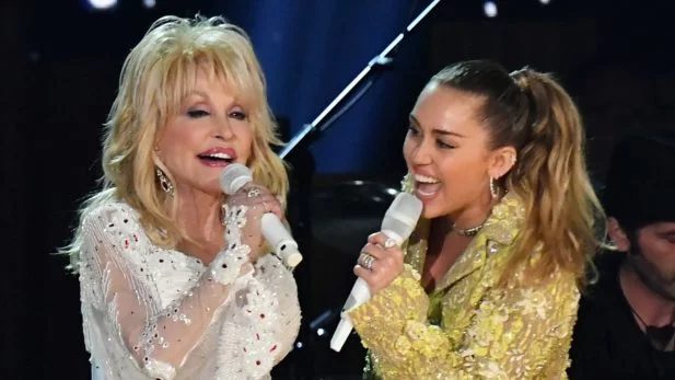 Miley Cyrus reage a críticas por desempenho em 1º show em 4 anos e se revolta com fala: ‘Isso não tolero’ Miley Cyrus reage a críticas por desempenho em 1º show em 4 anos e se revolta com fala: ‘Isso não tolero’