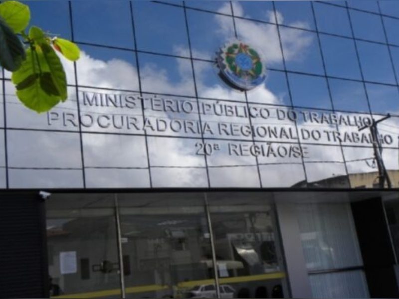 MPT recomenda que supermercado reveja uniformes com número 22 após denúncia