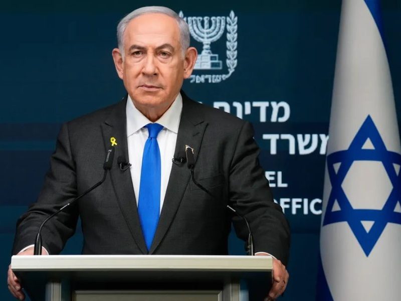 Netanyahu chama Brasil de país pequeno e cita Flávio Bolsonaro
