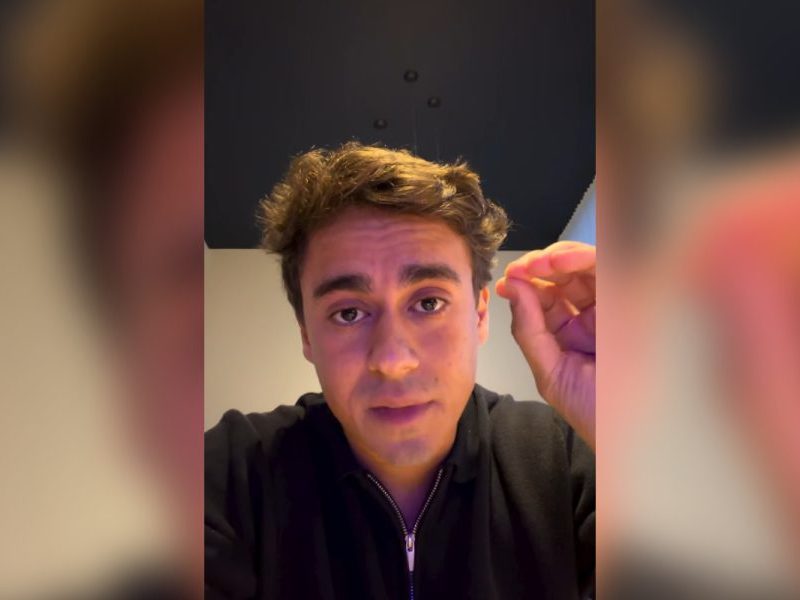 Nikolas Ferreira recua após sugerir que Flávio Bolsonaro fugiu a pé