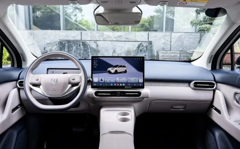 Novo elétrico chinês no Brasil: rival do BYD Dolphin chega em 2027