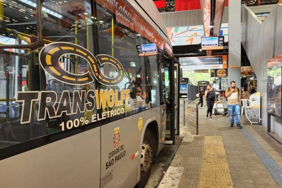 Nunes criminaliza possível greve de ônibus de funcionários da Transwolff
