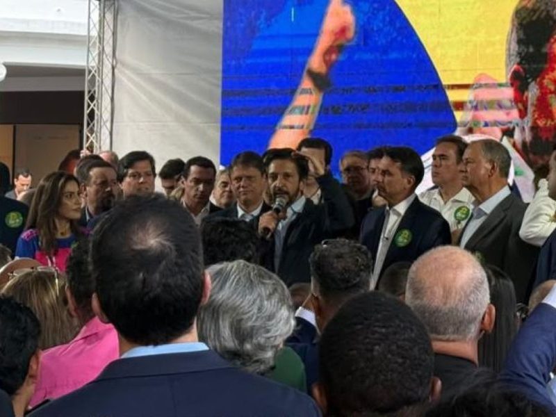 Ricardo Nunes defende redução da maioridade penal em ato do MDB