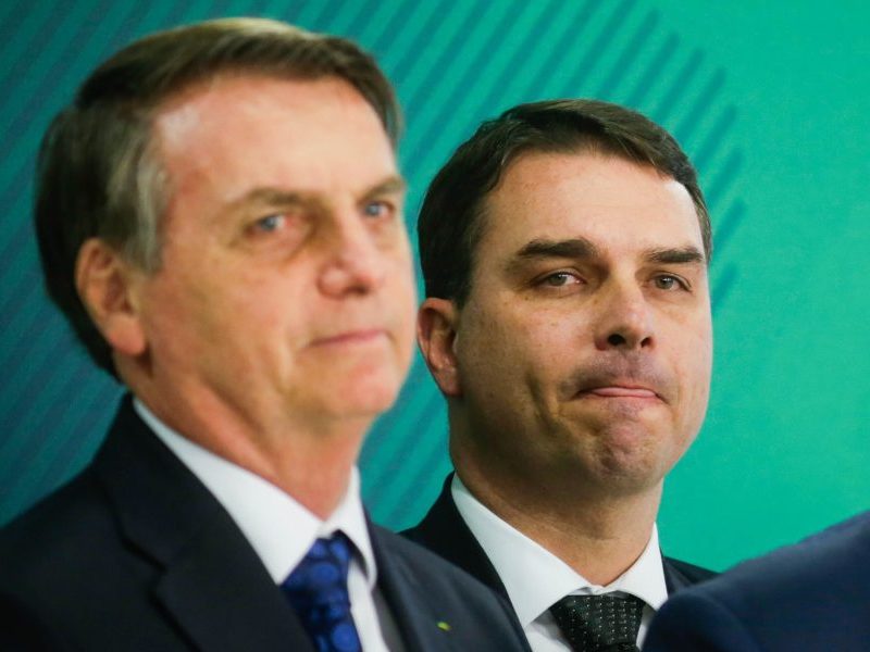 O voto perdido e a fuga: o impacto da polarização no Brasil