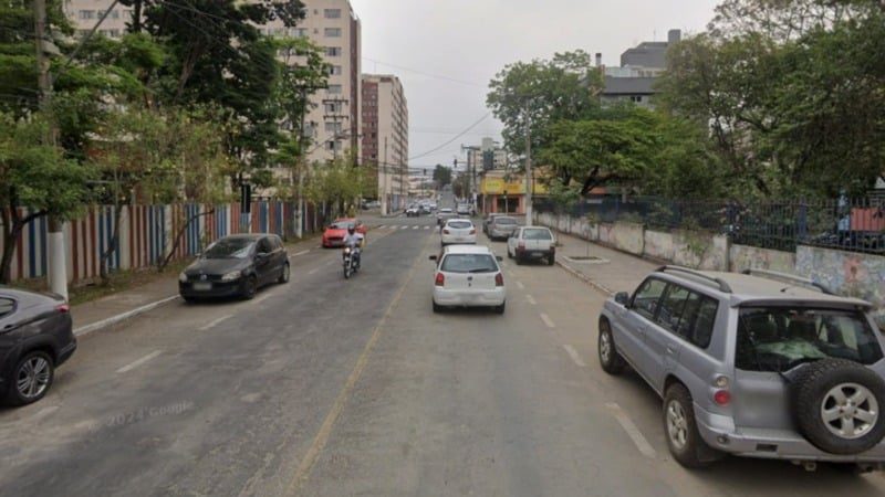 Obras de drenagem alteram trânsito no Jardim Jalisco, em Resende