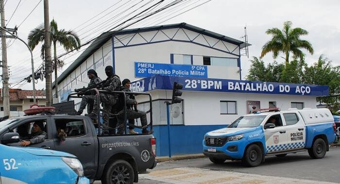 Operações apreendem fuzil, granadas e drogas em Volta Redonda