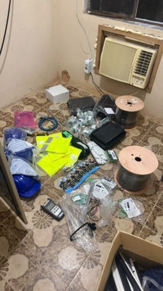 Polícia desarticula central clandestina de internet em Volta Redonda