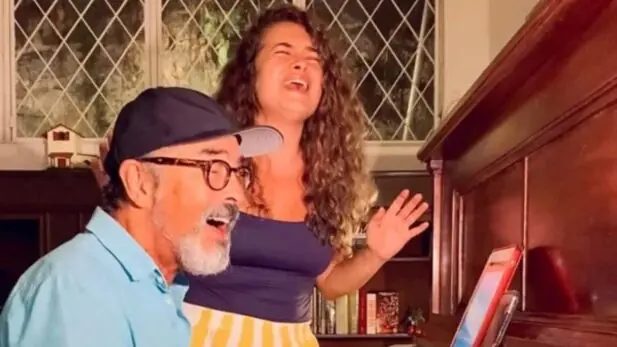 Pai de Lua Blanco emociona ao revelar detalhes da morte da atriz