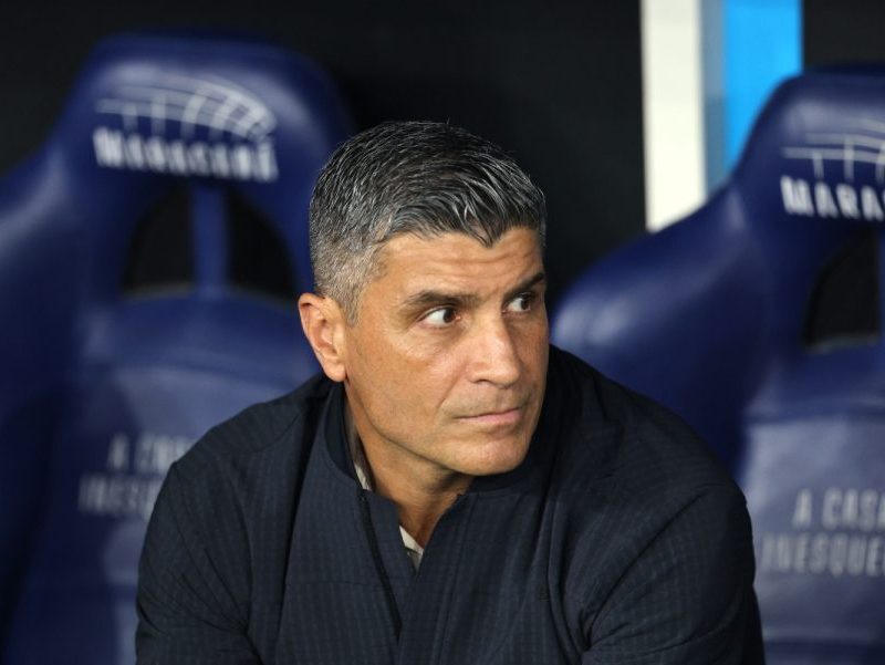 Pedro Emanuel reconhece erro de Léo Jardim, mas diz: “Não vou abandonar”