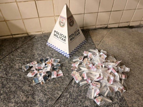 PM apreende drogas e munições em Areal