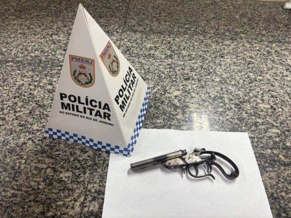 Garrucha calibre 320 é apreendida pela PM em Miguel Pereira