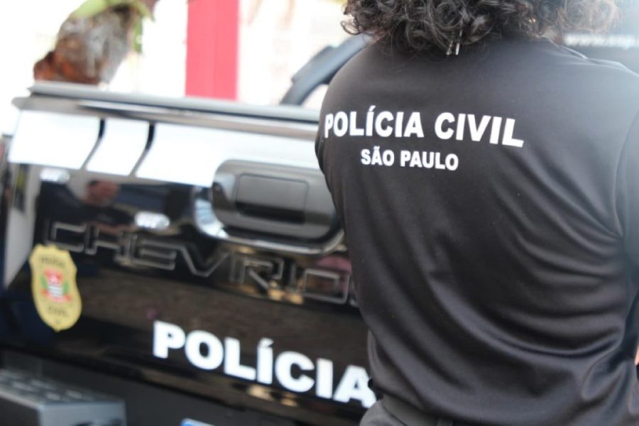 Polícia derruba esquema de cambistas que usava robôs para comprar ingressos