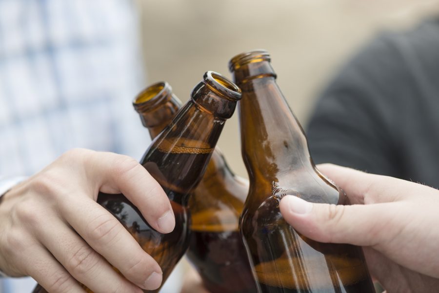 Posso beber e votar no 2° turno? Saiba como funciona a lei seca eleitoral