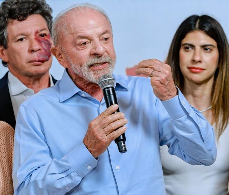 Posts contra Lula seguem no ar após prazo de 3 horas dado por Nunes Marques