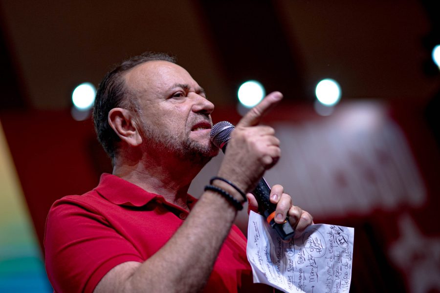 Presidente do PT critica minuta do TSE sobre restrição a canais políticos