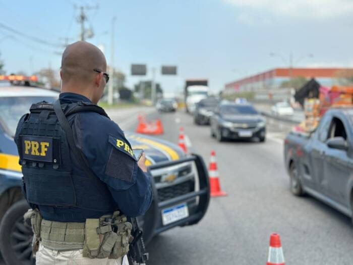 PRF inicia Operação Finados nas rodovias federais do RJ