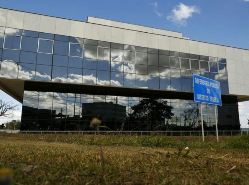 Projeto dá bolsas de estudos integrais para alunos da rede pública do DF