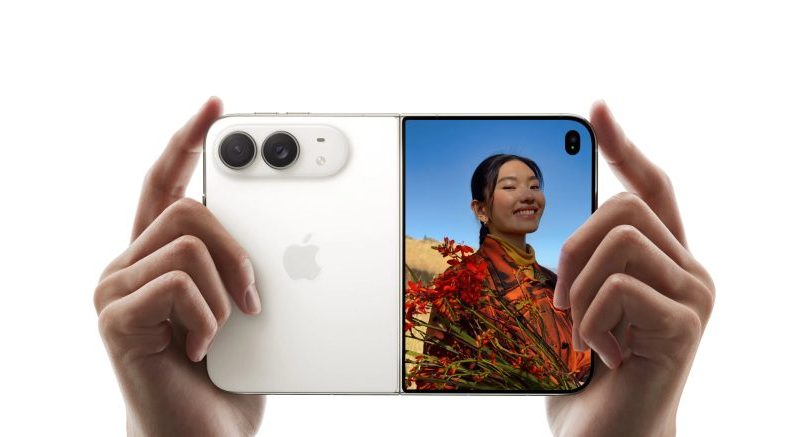 Próximo iPhone dobrável pode ganhar Face ID e deixar Touch ID de lado