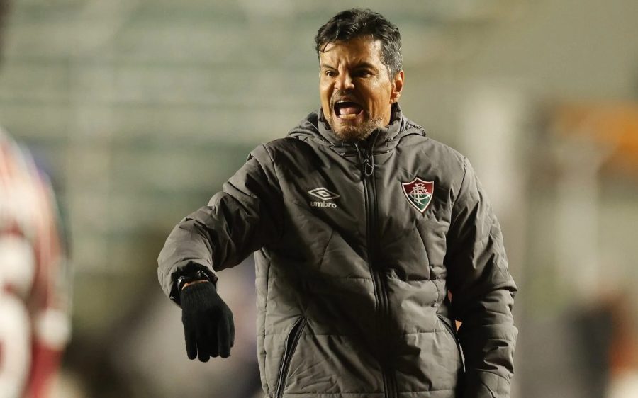 Réu por violência doméstica, auxiliar técnico do Grêmio é preso em Porto Alegre