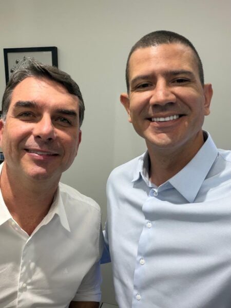 Ruas faz caravana no Sul Fluminense para apoiar Flávio Bolsonaro
