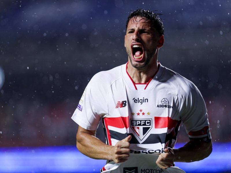 São Paulo x Vasco: onde assistir e prováveis escalações hoje