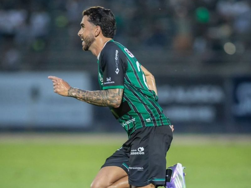 Maringá vai à final da Série C após acesso histórico