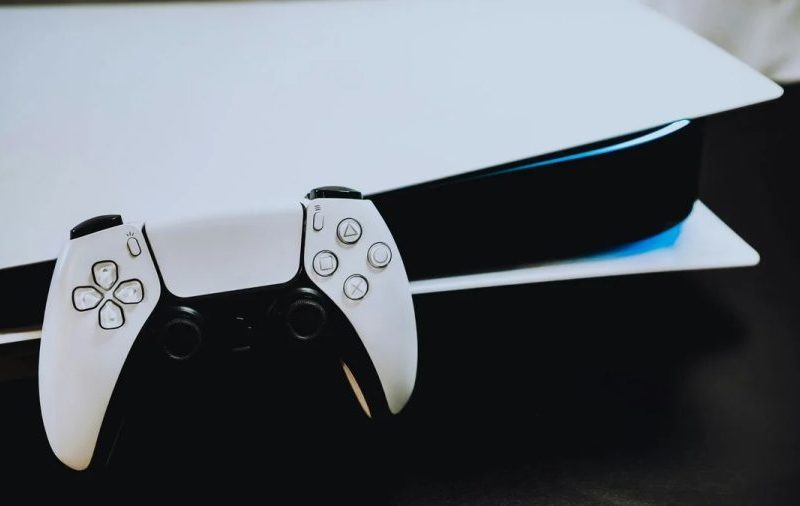 Sony começa a blindar PS5 contra pirataria de GTA 6 com nova atualização