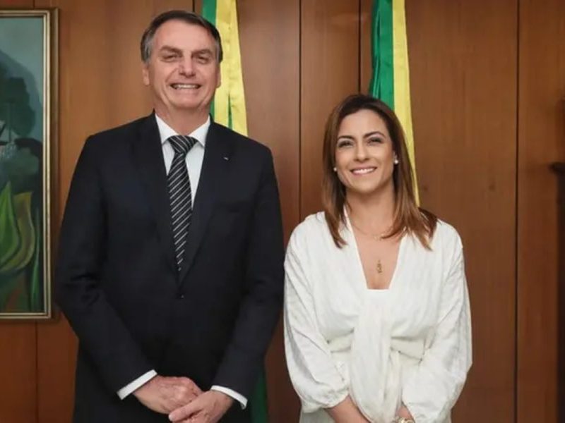 Soraya Thronicke acusa Bolsonaro de ameaça envolvendo seu filho