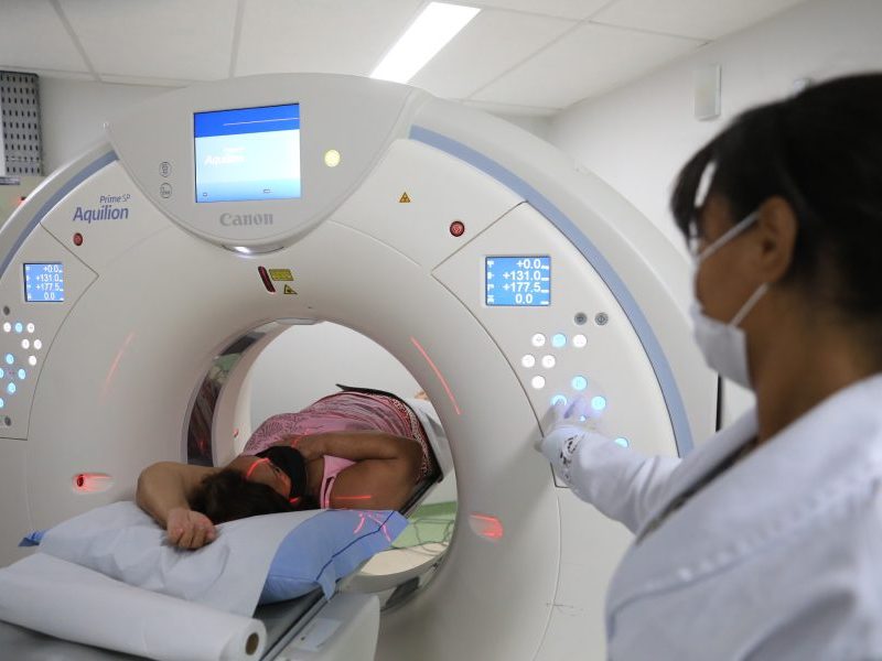 Supercentro de Niterói atinge capacidade de 7 mil exames