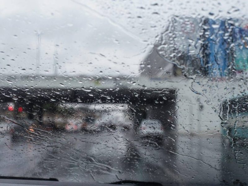 Previsão do tempo: temporal no Sudeste e frio intenso no Sul