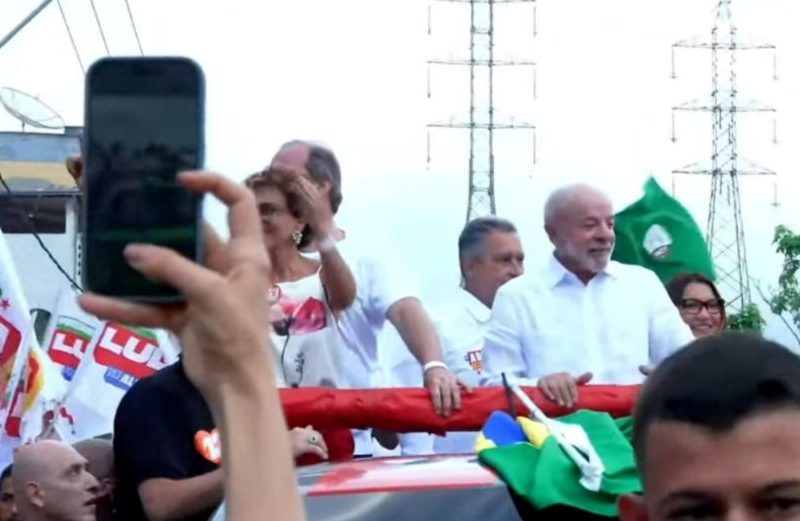 Globo enfrenta crise com Lula após timing infeliz com Flávio