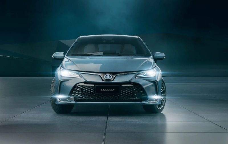 Toyota reduz preços de Corolla e Yaris Cross para impulsionar vendas