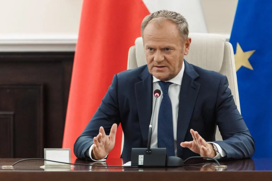 Tusk reafirma apoio total a Zelensky e líderes coordenam ações antes de reuniões na UE