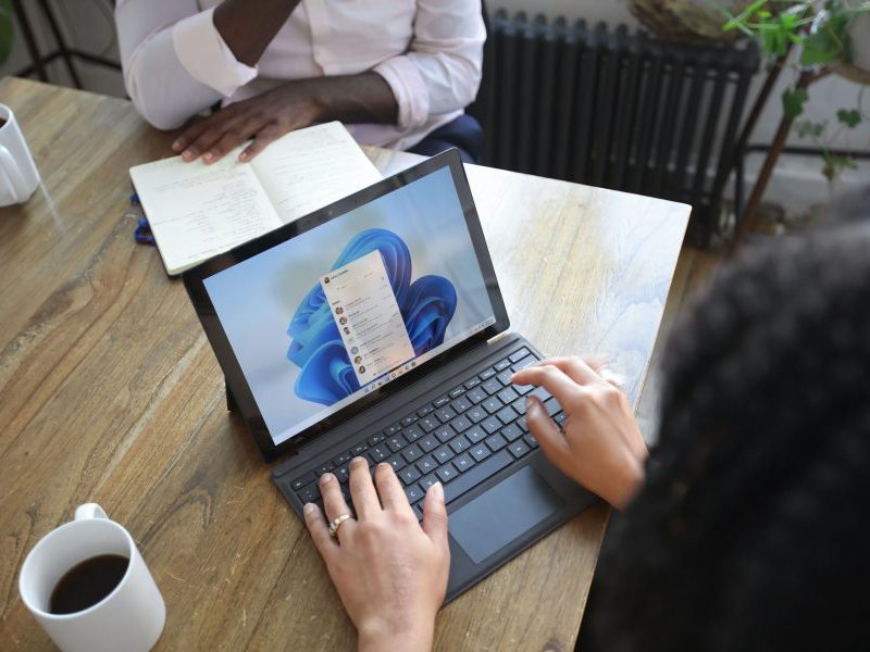 Microsoft oferece saída voluntária a 60 mil funcionários