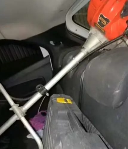Vídeo: Jovem de 14 anos imobiliza suspeito de furto com mata-leão por 15 minutos após homem invadir casa em SC (Foto: Reprodução/ G1 Santa Catarina )