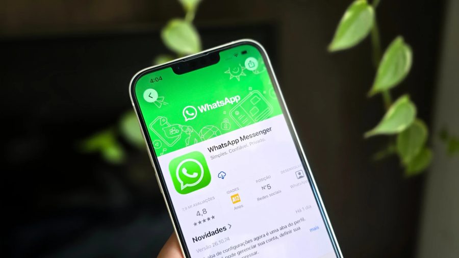 WhatsApp começa a testar agendamento de mensagens no iPhone; veja como funciona