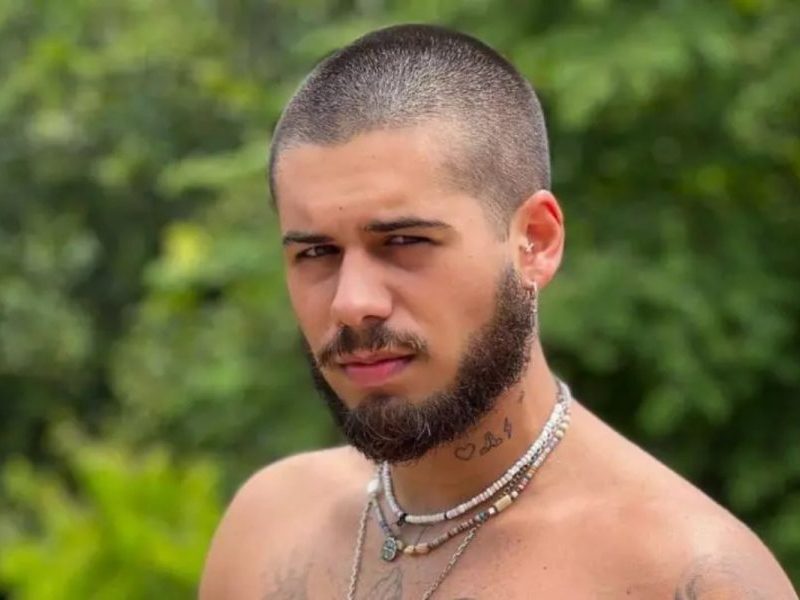 Zé Felipe revela diagnóstico de síndrome após sentir fortes dores